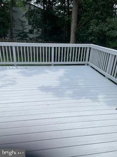 Building Photo - 7647 Summerhill Ct