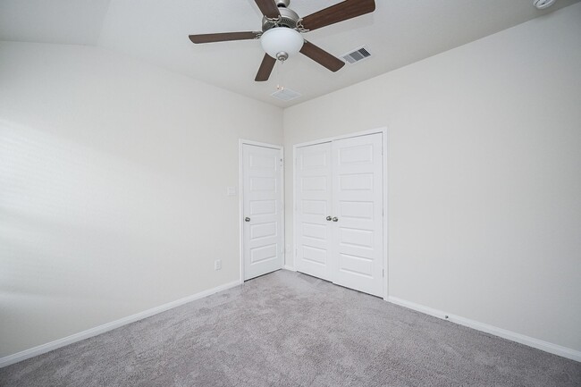 Building Photo - 6602 River Cherwell Ct