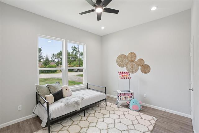 Building Photo - 4535 W Lake Highlands Dr