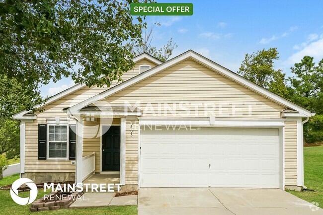 Building Photo - 3603 Thornwood Dr