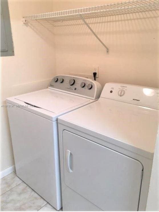 Building Photo - 5930 Whispering Pine Way