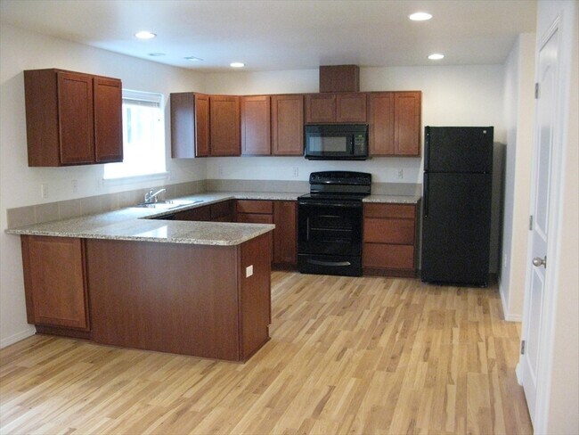 Building Photo - 109 E Mizzou Ct