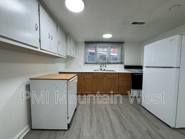 Building Photo - 538 S 1100 E