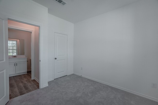 Building Photo - 15117 Wild Gully Wy
