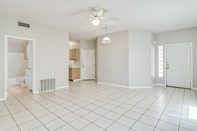Building Photo - 13986 Fortuna Bay Dr