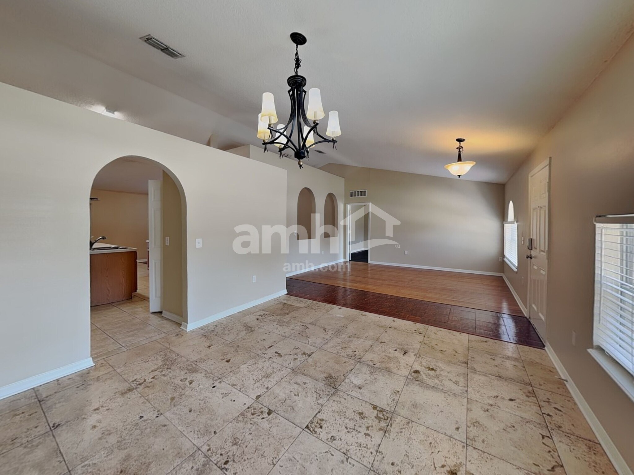 Building Photo - 5498 Cougar Park Ct