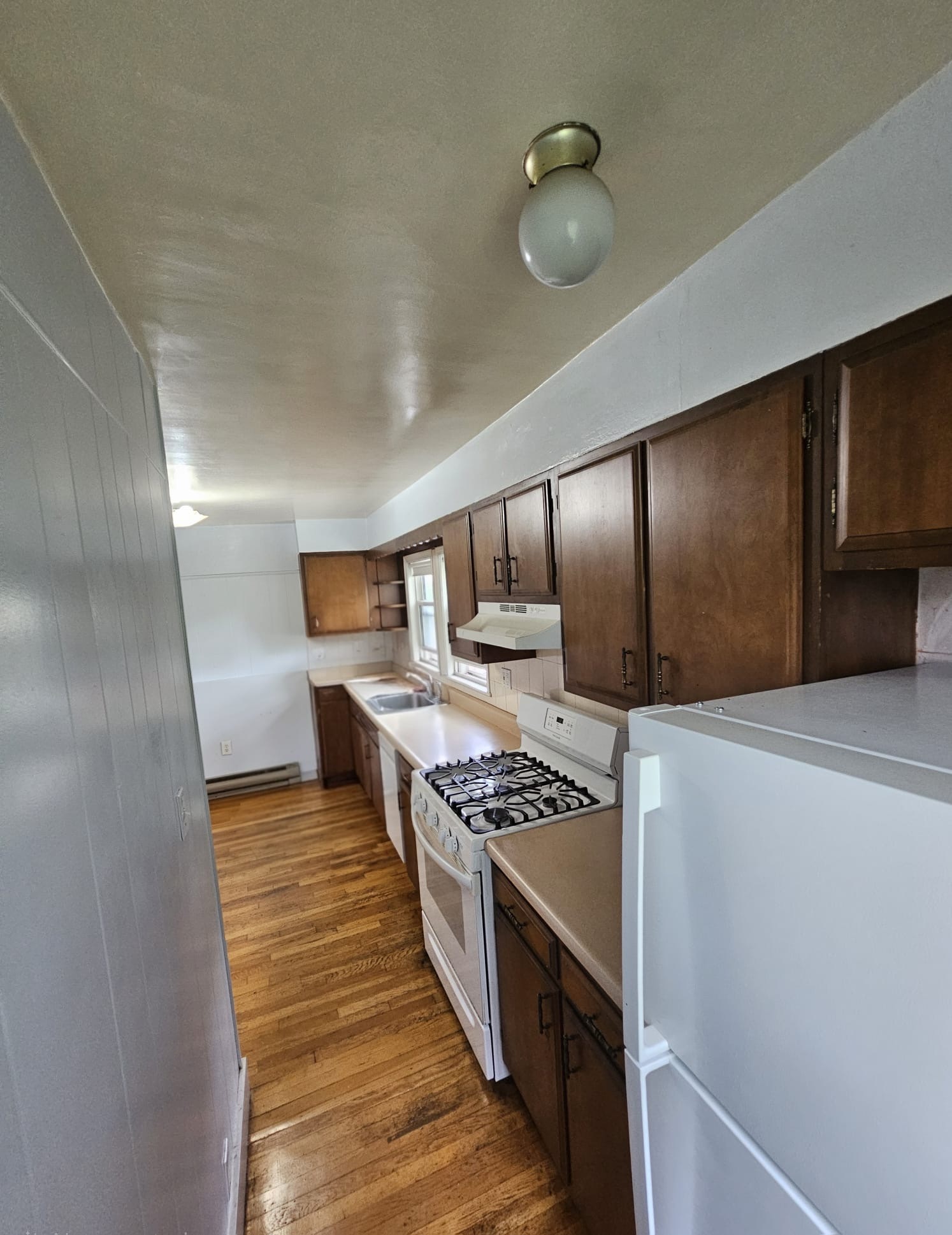 Building Photo - 19 Sartwell Ave
