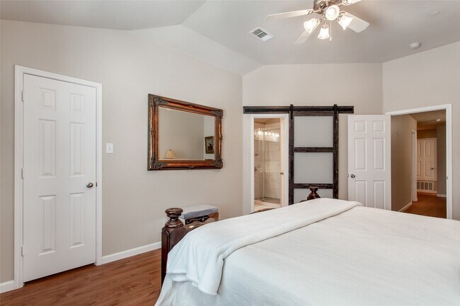 Building Photo - 1173 Landon Ln