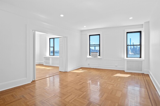 Building Photo - 1055 JFK Blvd E