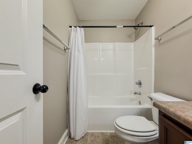 Building Photo - 1122 Emerald Ridge Dr