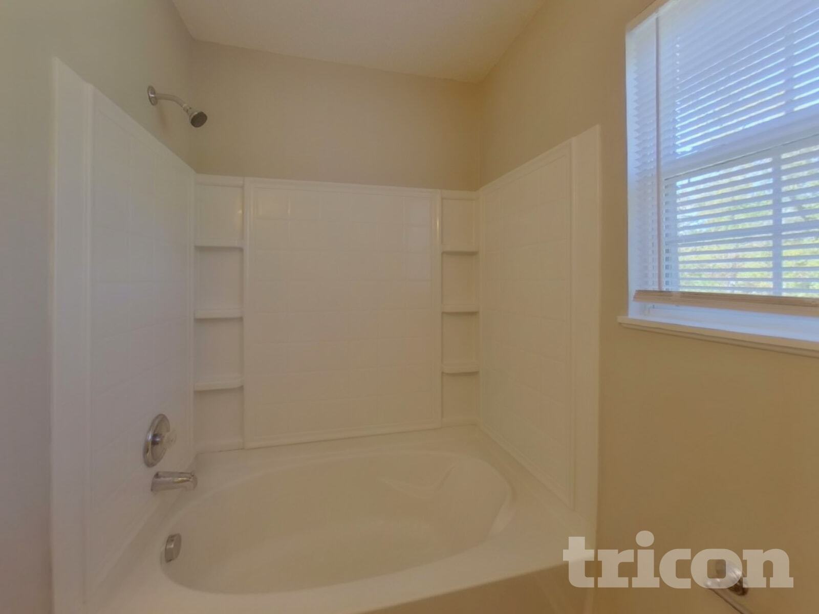 Building Photo - 175 Cascade Dr