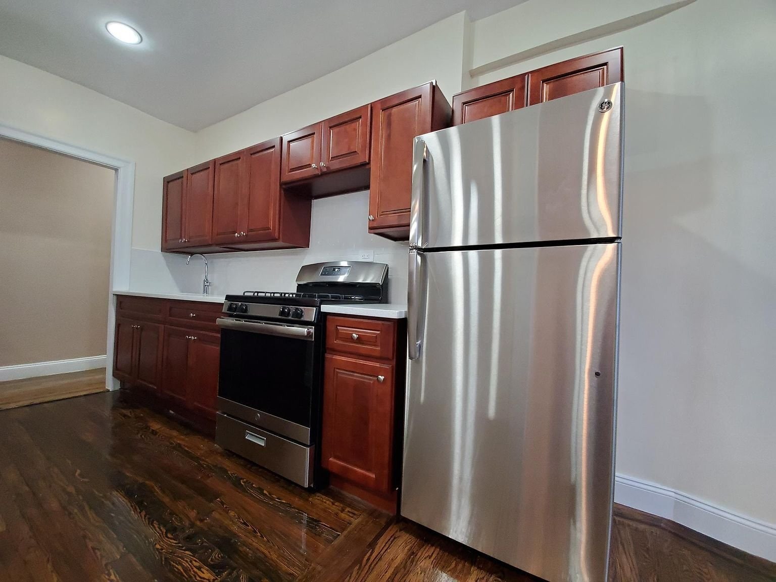 Building Photo - 1105 Morrison Ave