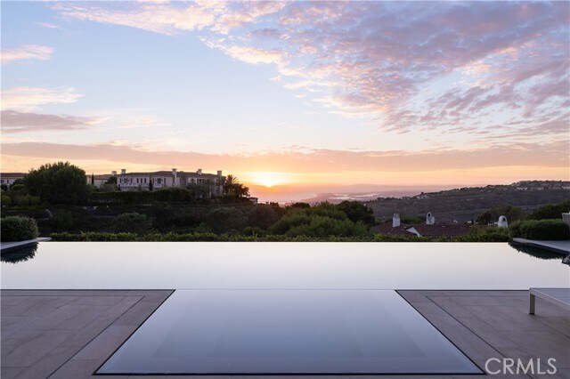 Building Photo - 39 Tide Watch