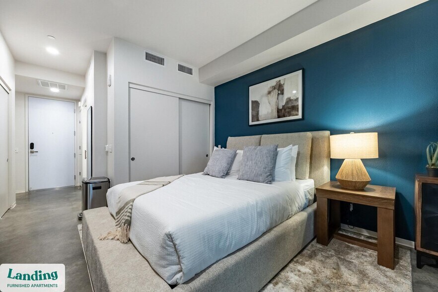 Building Photo - 372 Fourth Ave