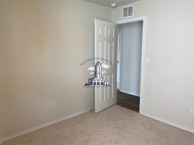 Building Photo - 6231 Windy Grn