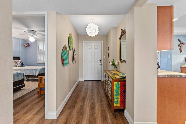 Building Photo - 6240 A1A S