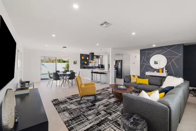 Building Photo - Casa del Sol- Modern Paradise w/ Pool and ...