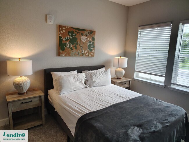 Building Photo - 120 SW 148th Dr