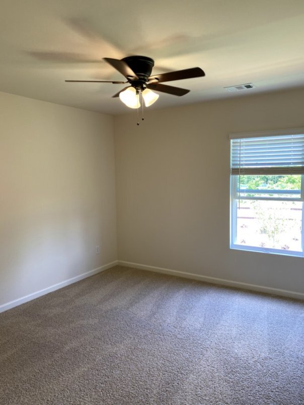 Building Photo - 5420 BARBERRY AVENUE
