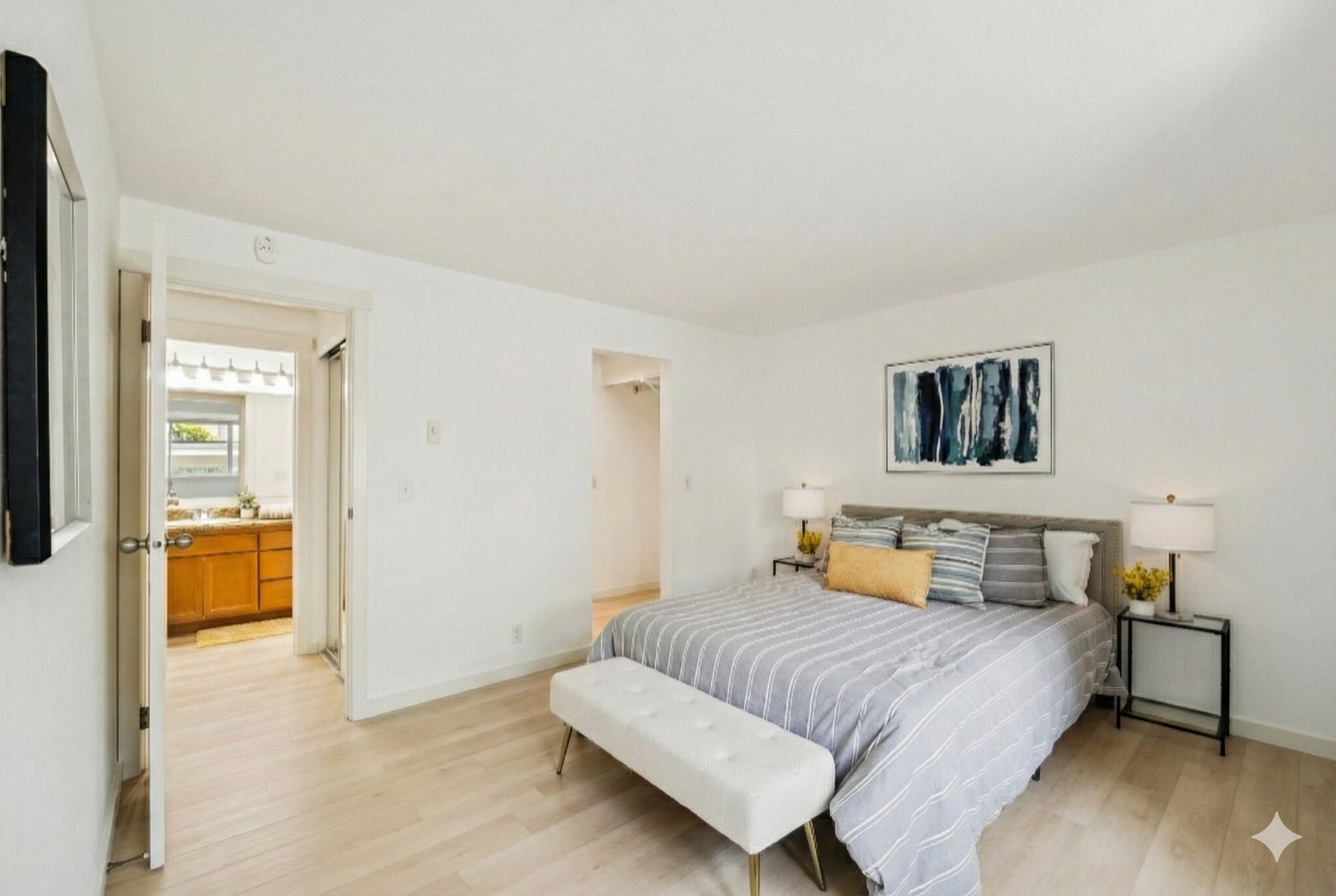 Building Photo - 12036 100th Avenue Northeast