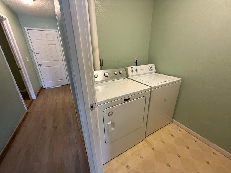 Building Photo - 377 AR 56 Hwy