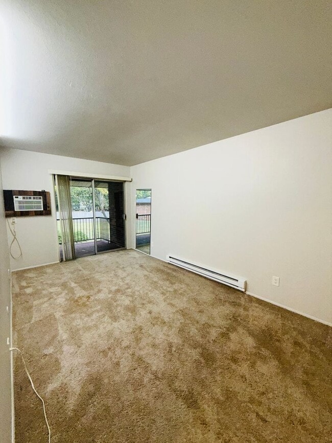Building Photo - Spacious 2 Bedroom Hazelwood Apartment