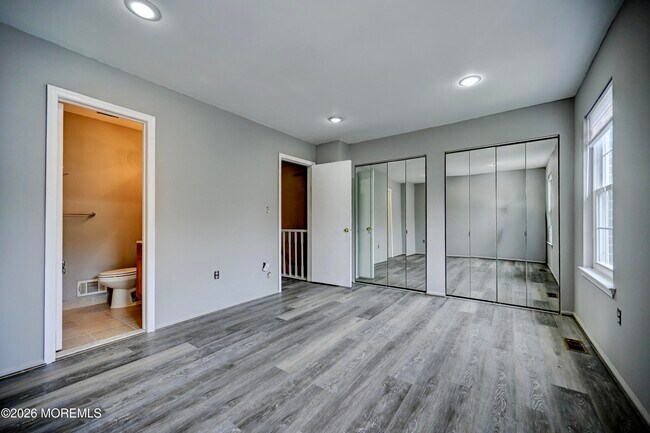 Building Photo - 28 Morgan Pl