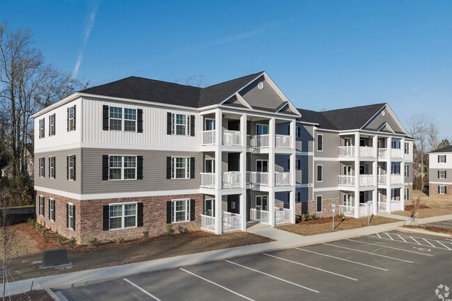 Primary Photo - 318 Black Swamp Ct