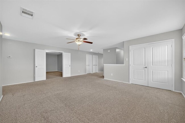 Building Photo - 154 Meadow Grove Dr