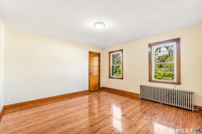 Building Photo - 24 Pilgrim Ave