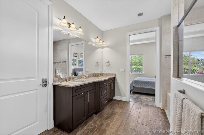 Building Photo - 532 Sonoma Isles Cir