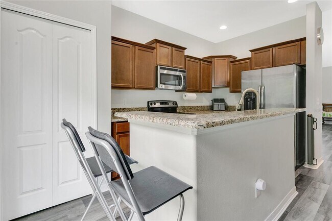Building Photo - 10656 Savannah Plantation Ct