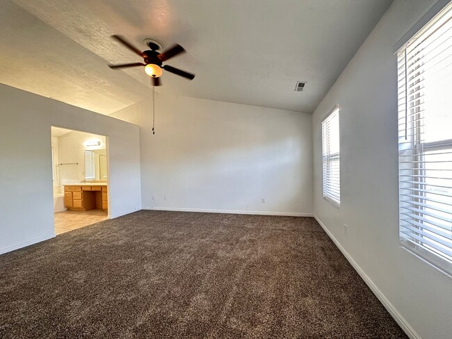 Building Photo - Great Lehi Home Now Available!