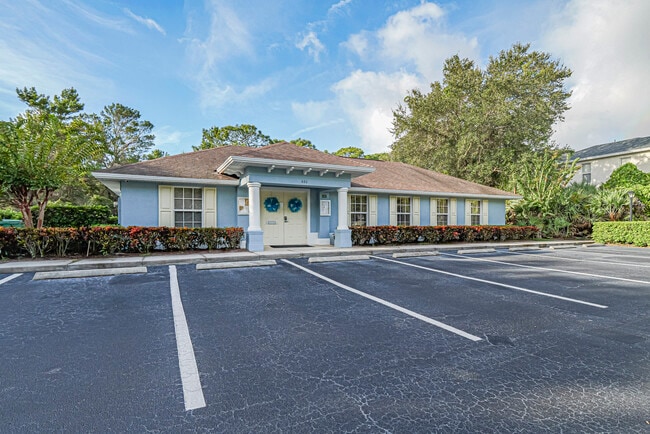 Building Photo - 105 Briarcliff Cir