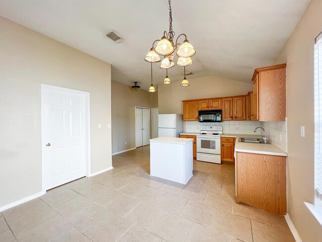 Building Photo - 1632 Jesse Guerrero Cir
