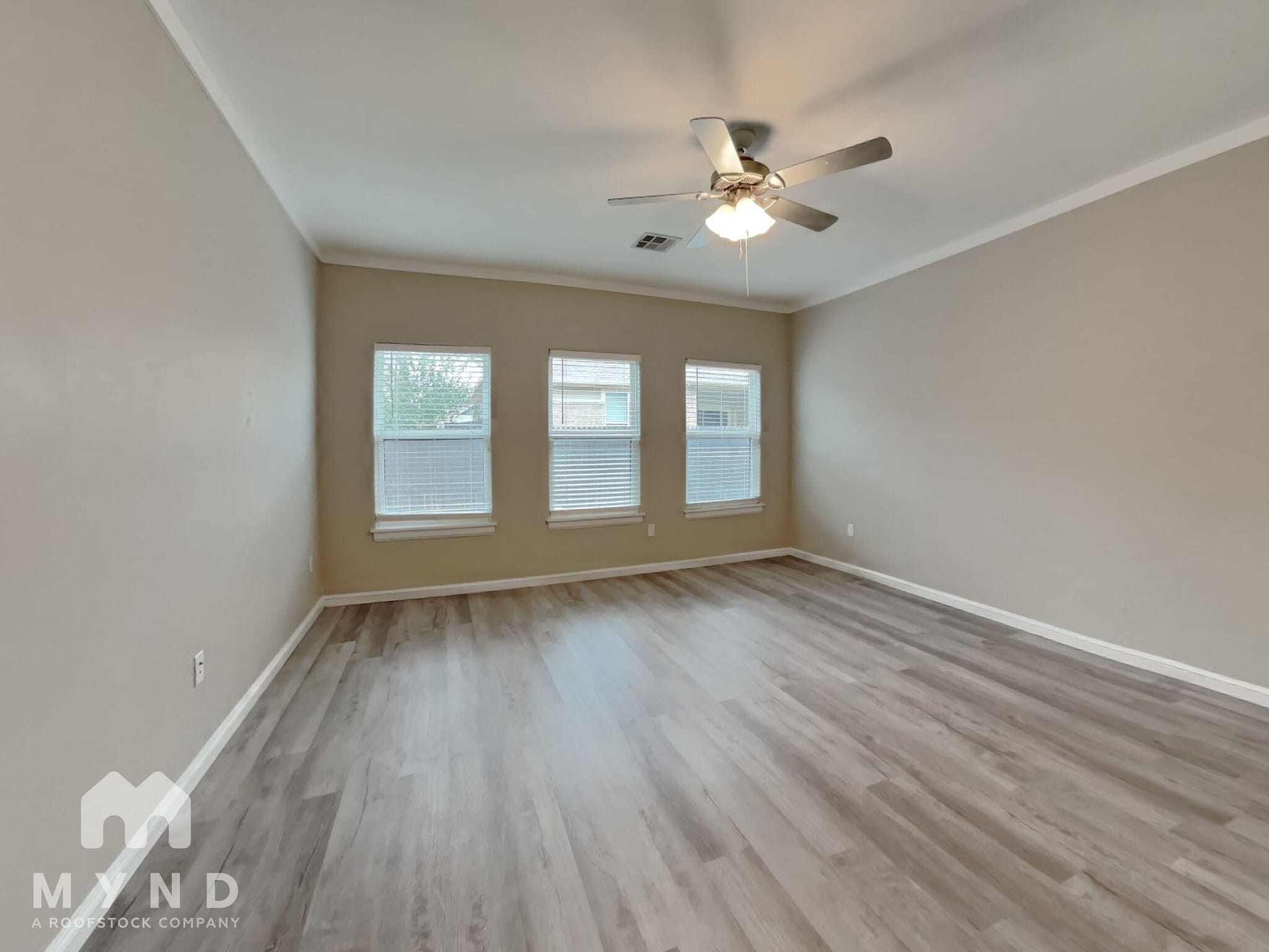 Building Photo - 12924 Firerock Cir