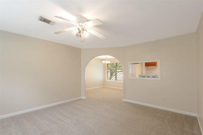 Building Photo - 636 Avenue H