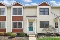 Building Photo - 8172 Rochester Way