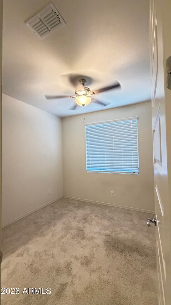 Building Photo - 8529 S 67th Dr