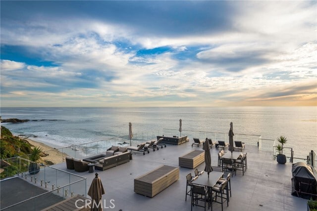 Building Photo - 1585 S Coast Hwy