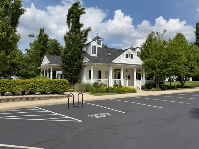 Building Photo - 942 Nittany Ct