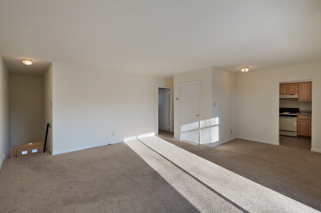 Building Photo - 2nd Floor: Discover private, elevated views and quiet surroundings in this sunny home, which feat...
