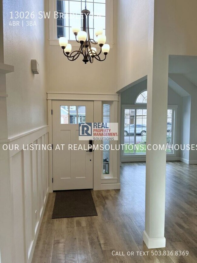 Building Photo - 13026 SW Bradley Ln