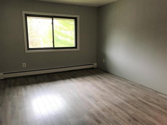 Building Photo - 13 Strawberry Bank Rd