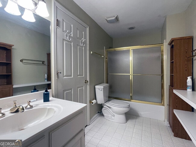 Building Photo - 3550 River Trace Dr