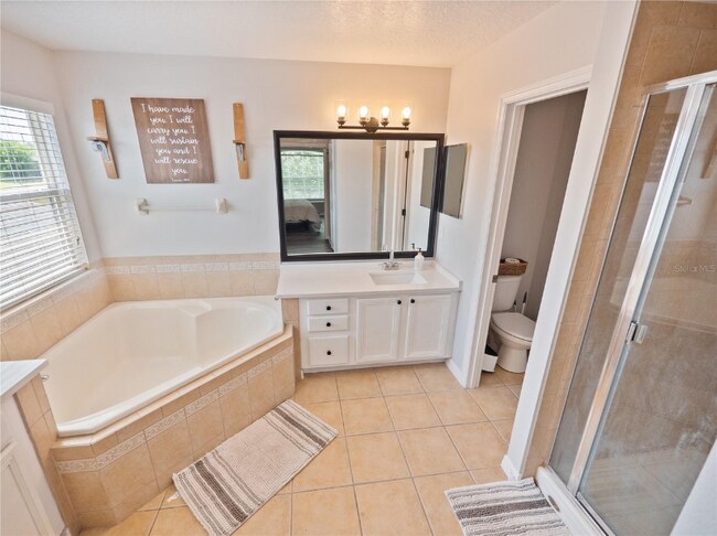 Building Photo - 4904 Adair Oak Dr
