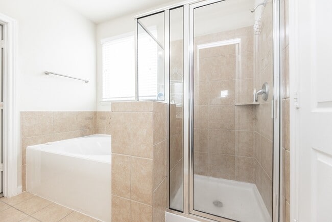 Building Photo - 17923 Alora Springs Trace