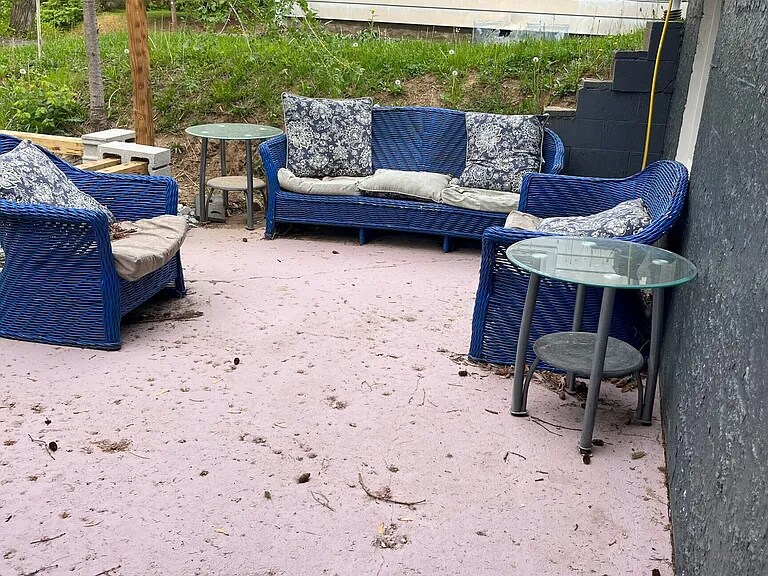 Building Photo - 1604 W 11th St