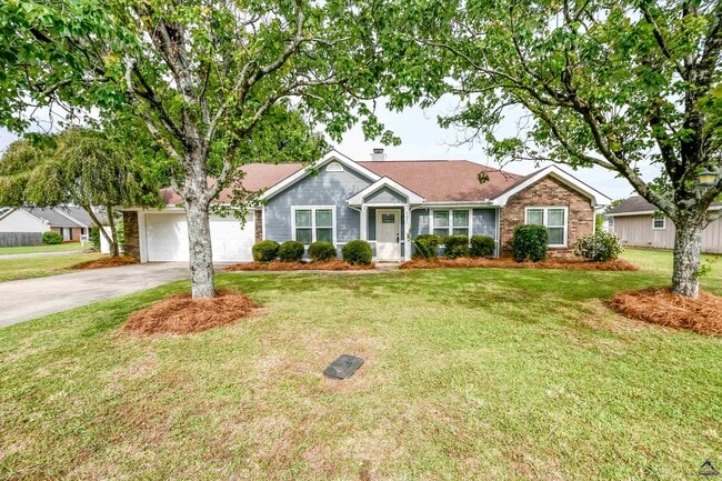 Building Photo - 107 Molland Dr