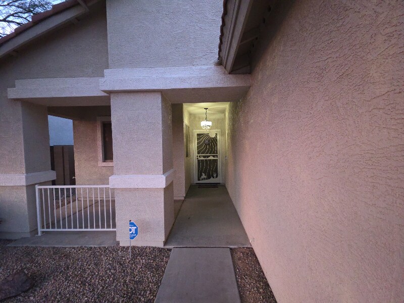 Building Photo - 17004 W Halifax Ln